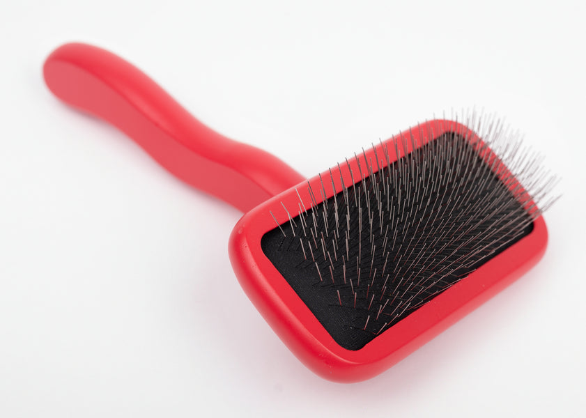 Chris Christensen Systems Kärben II Slicker Brush Red Small