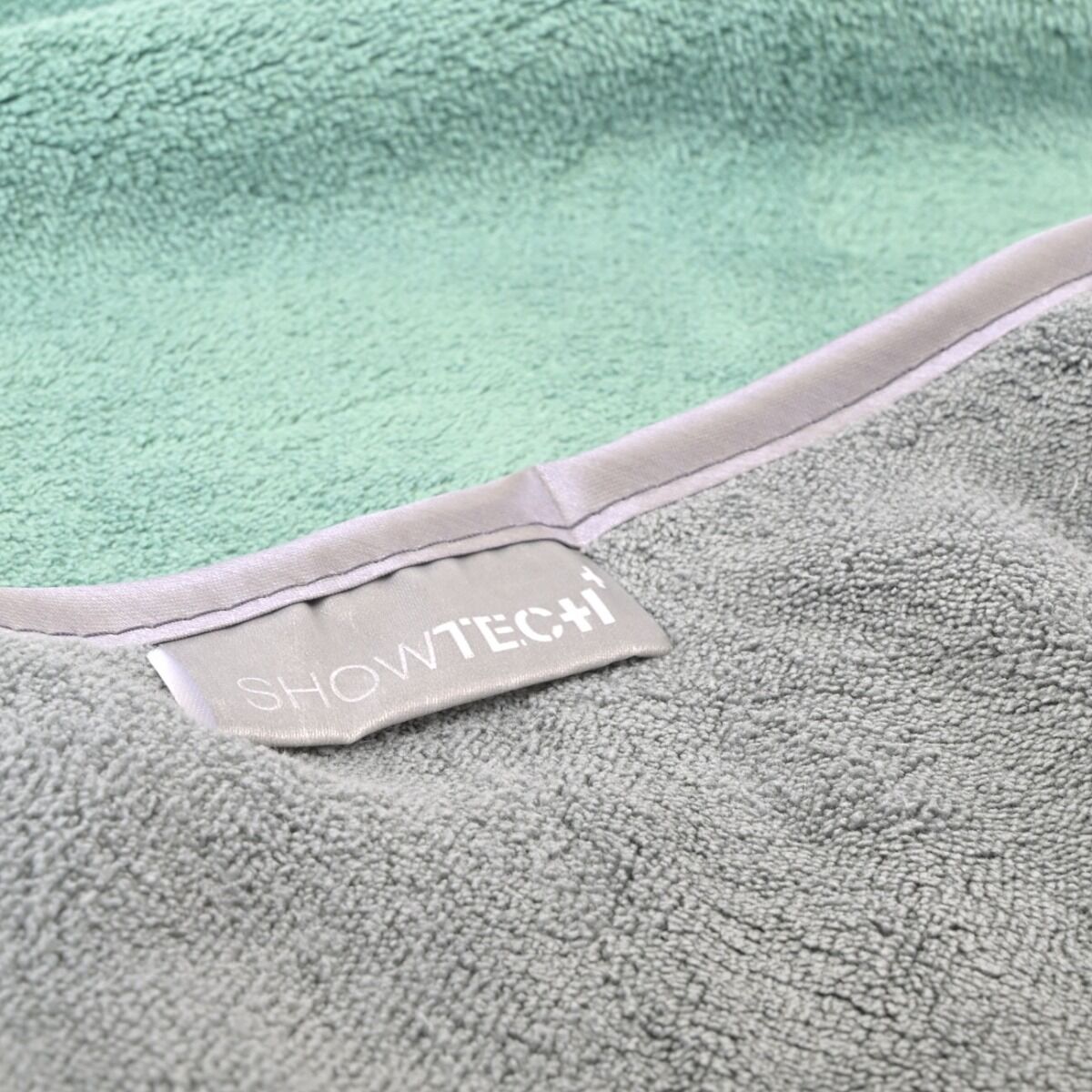 Show Tech prosop Coral Fleece Desert Sage 56x90cm