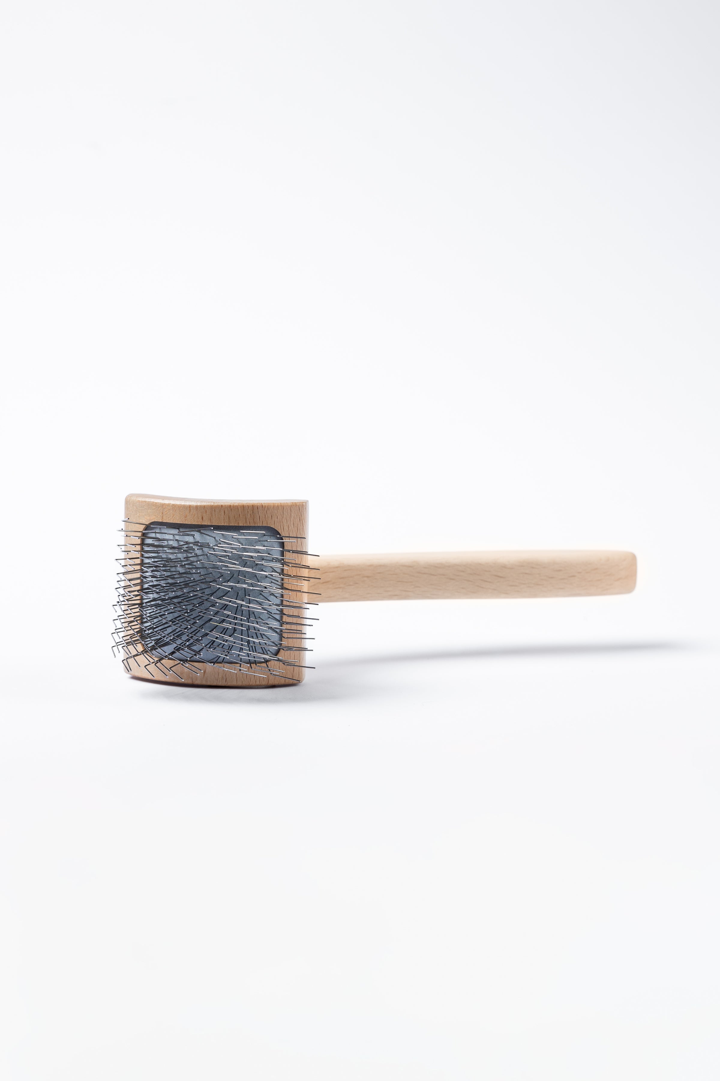 LIZ’N BIBI Perie Slicker Curb