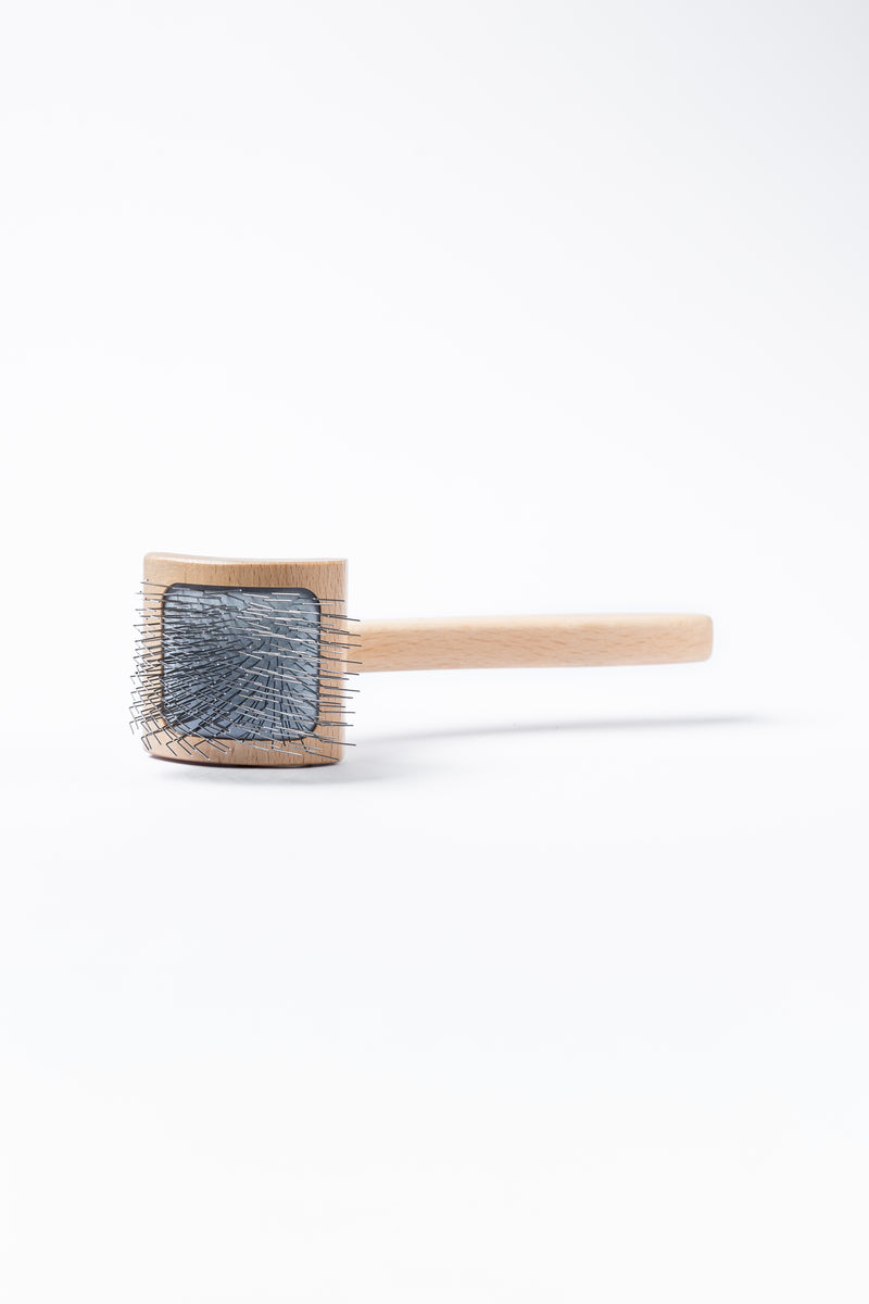 LIZ’N BIBI Perie Slicker Curb
