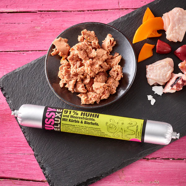 Recompensa Pussy Deluxe Pui si fructe de mare 100g