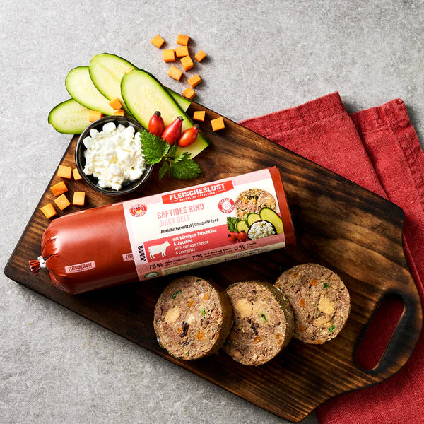 Hrană completă Carne de vita juicy cu branza cottage si dovlecei pentru juniori