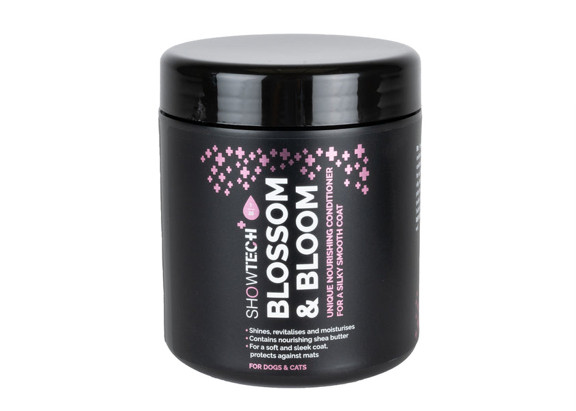 Show Tech+ Balsam nutritiv Blossom & Bloom-pentru caini si pisici